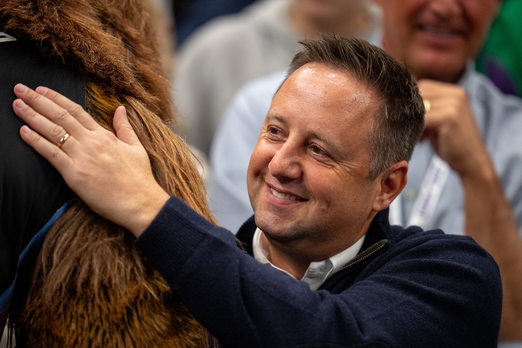 (Trent Nelson  |  The Salt Lake Tribune) Austin Ainge as the Utah Jazz host the Oklahoma City Thunder, NBA basketball in Salt Lake City on Friday, Nov. 21, 2025.