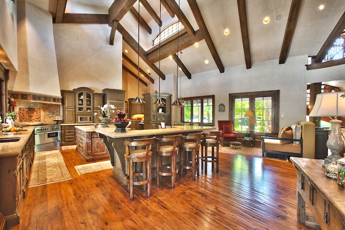 (Courtesy of Concierge Auctions) This 23,035-square-foot house in Holladay will go on the auction block Nov. 2, 2017.