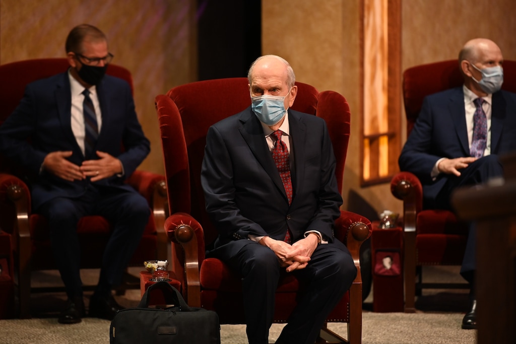 (Photo courtesy of The Church of Jesus Christ of Latter-day Saints)
President Russell M. Nelson waits for the broadcast to start at the Conference Center Theater on Temple Square, Oct. 3, 2020.