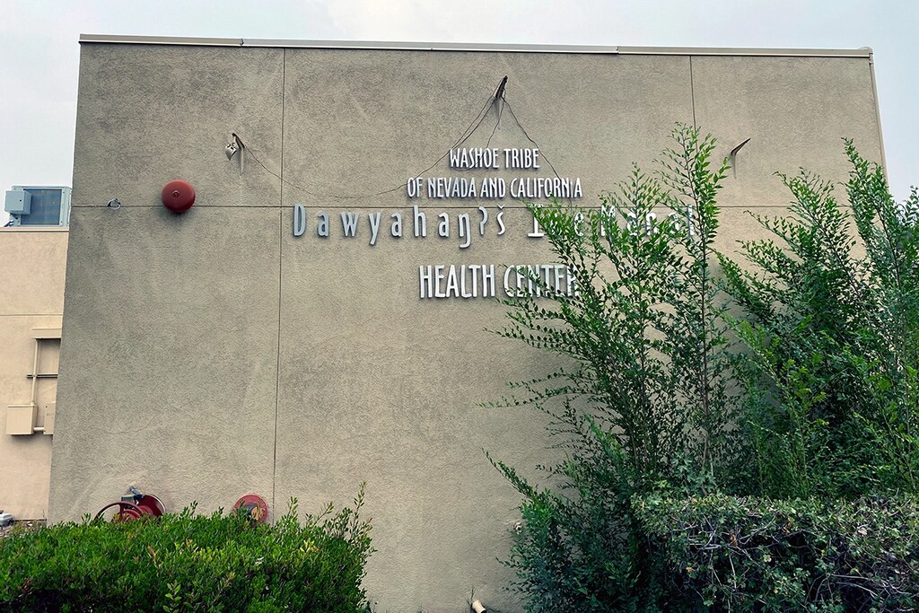 (Jazmin Orozco Rodriguez | KHN) The Washoe Tribe’s health center serves members from both Nevada and California. Tribe members and other area residents are among millions of people nationwide who this year will experience poor air quality because of wildfires.