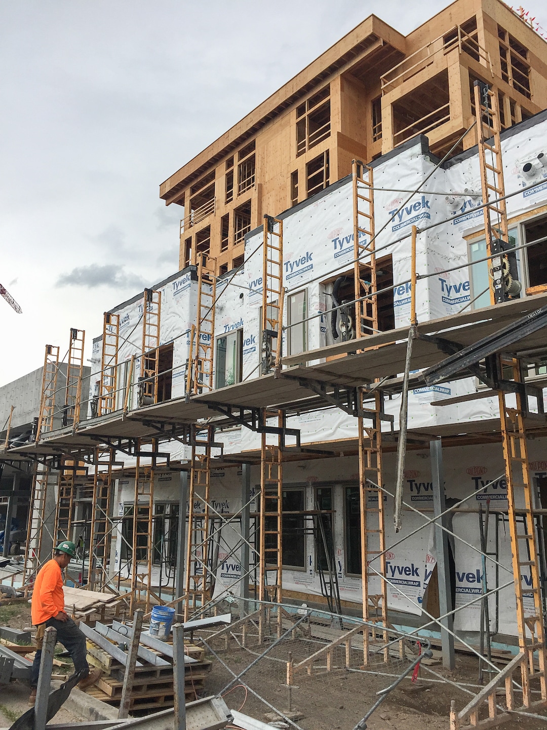 (Francisco Kjolseth  |  The Salt Lake Tribune)  Construction at the former Granite Furniture in Sugar House continues at a quick pace as the new Sugarmont Apartments takes shape on Tuesday, May 22, 2018. New Census data shows that Salt Lake City has surpassed 200,000 residents, and again is the state's fastest-growing city by numbers. It added 5,891 residents between July 1, 2016 and July 1, 2017.