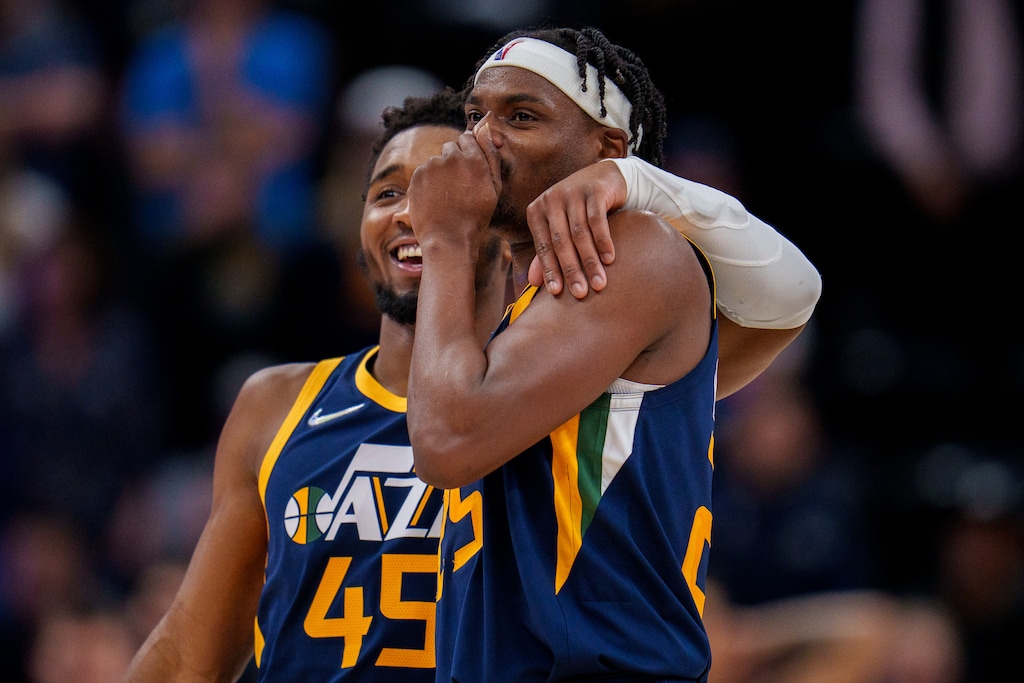 (Trent Nelson | The Salt Lake Tribune) Utah Jazz guard Donovan Mitchell (45) and Utah Jazz forward Danuel House Jr. (25) in the final minute of overtime as the Utah Jazz host the Memphis Grizzlies, NBA basketball in Salt Lake City on Tuesday, April 5, 2022.