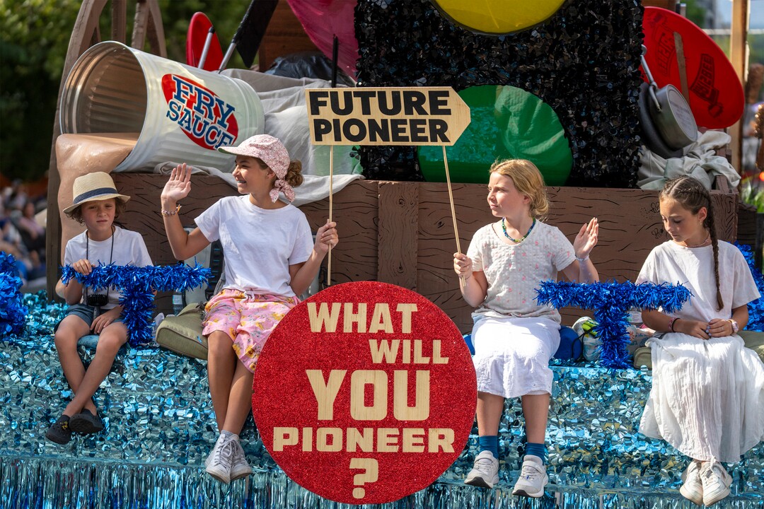 (Rick Egan | The Salt Lake Tribune) A float at the Days of '47 Parade in Salt Lake City on Thursday, July 24, 2025.