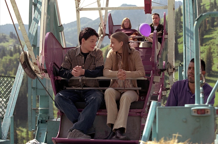 (Richard Twarog  |  The WB)  Gregory Smith as Ephram Brown, Emily VanCamp as Amy Abbott in a scene from "Everwood."