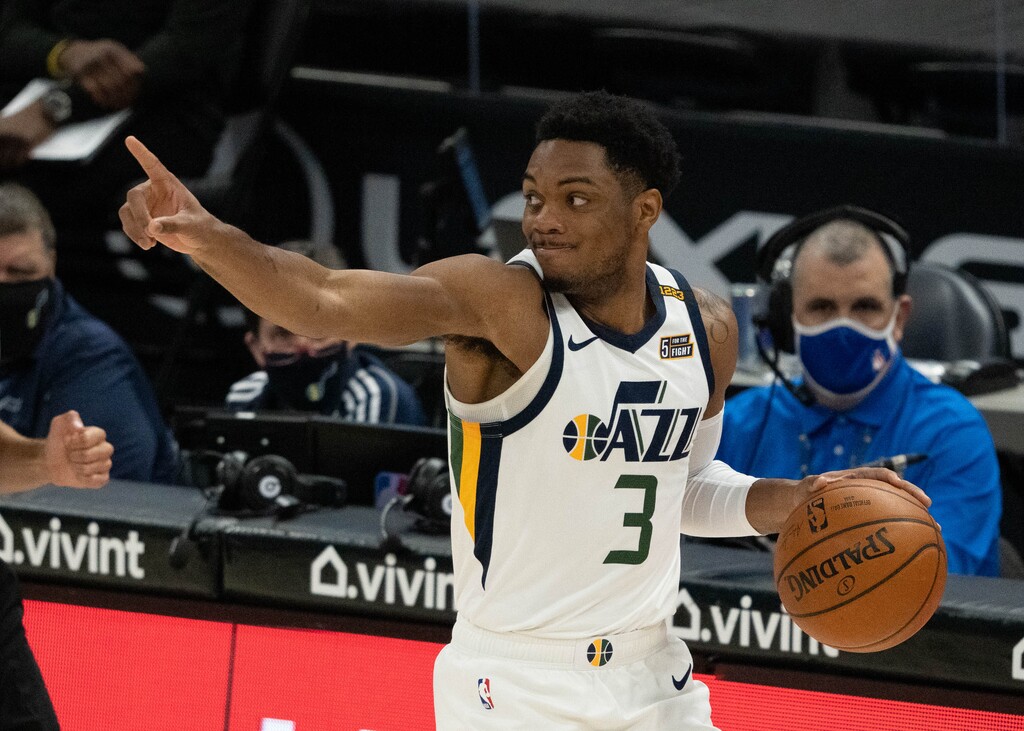 (Francisco Kjolseth | The Salt Lake Tribune) Utah Jazz guard Trent Forrest (3) looks for an open teammate in NBA action between the Utah Jazz and the San Antonio Spurs at Vivint Smart Home Arena, on Wednesday, May 5, 2021.