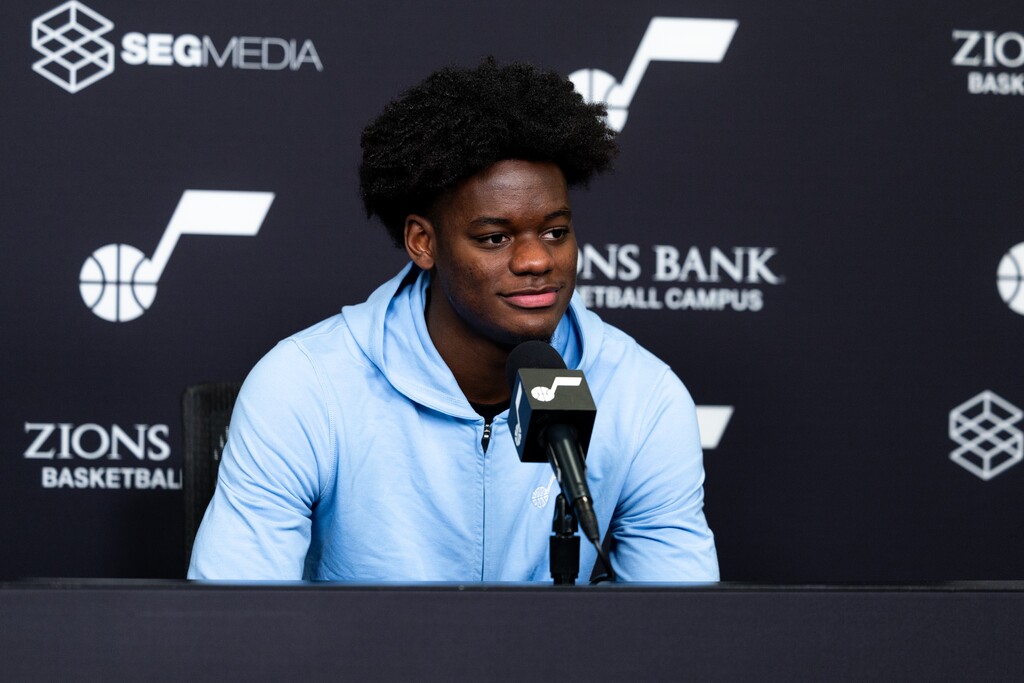 (Utah Jazz) Taylor Hendricks speaks to media.