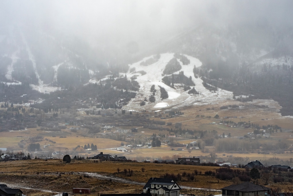 (Rick Egan | The Salt Lake Tribune) Nordic Valley Ski Resort on Monday, Jan. 5, 2026.