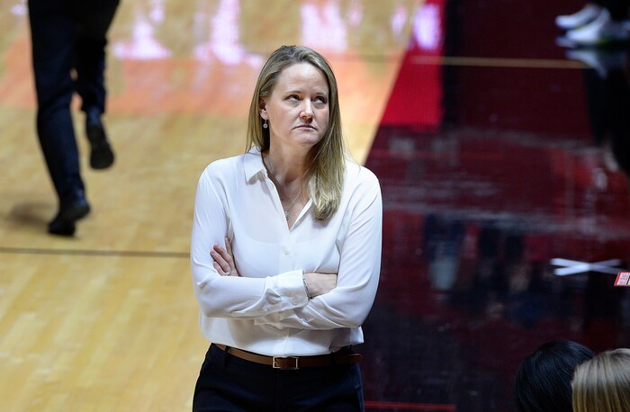 Scott Sommerdorf | The Salt Lake TribuneUtah Utes head coach Lynne Roberts rolls her eyes as she turns away from the court. Oregon defeated Utah 84-68, Sunday, January 28, 2018.