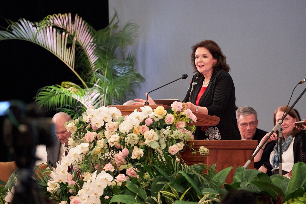 (Photo courtesy of The Church of Jesus Christ of Latter-day Saints)
Wendy Nelson speaks to Indonesian members in Jakarta.