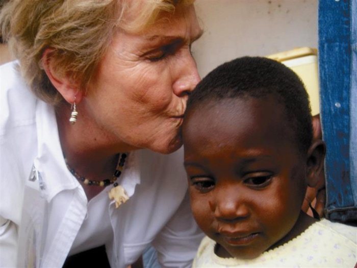 (The Church of Jesus Christ of Latter-day Saints) Church of Jesus Christ of Latter-day Saints Relief Society President Bonnie Parkin while in Africa in 2006. Parkin, the 14th president of the Relief Society, died July 28, 2025, at age 84.