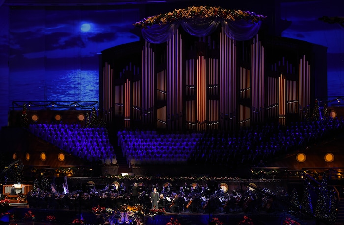 (Francisco Kjolseth  |  The Salt Lake Tribune)  The Mormon Tabernacle Choir Christmas extravaganza kicks off with Broadway star Sutton Foster and "Downton Abbey's" Hugh Bonneville at the Conference Center on Thursday, Dec. 14, 2017.