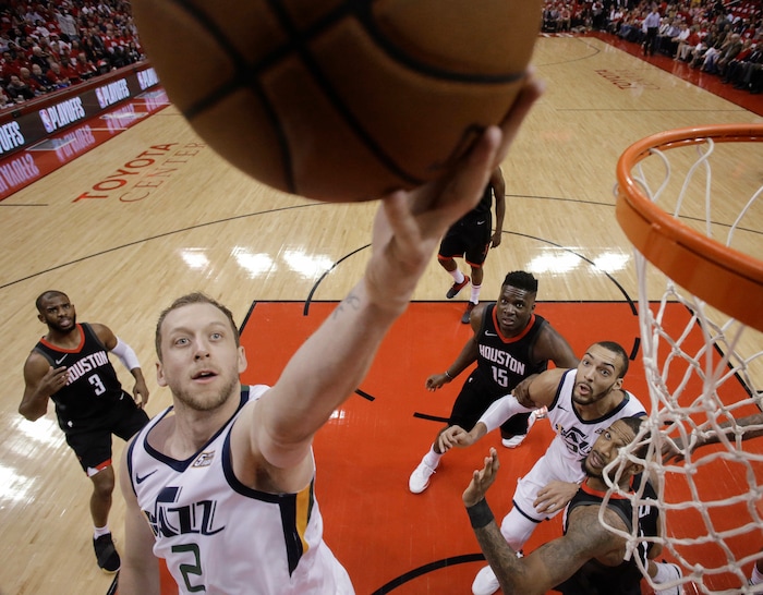 Utah Jazz forward Joe Ingles (2) drives to the basket during the first half in Game 2 of an NBA basketball second-round playoff series against the Houston Rockets, Wednesday, May 2, 2018, in Houston. (AP Photo/Eric Christian Smith)