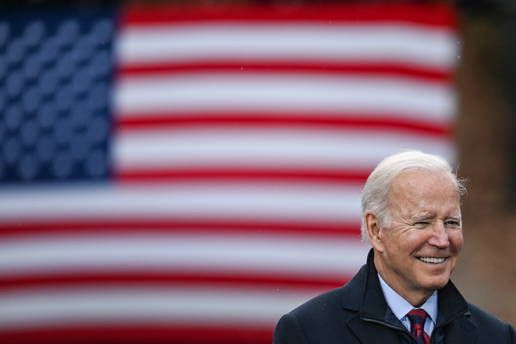 (Kenny Holston | The New York Times)


President Joe Biden delivers remarks on infrastructure at the NH 175 bridge over the Pemigewasset River in Woodstock, N.H., Nov. 16, 2021.