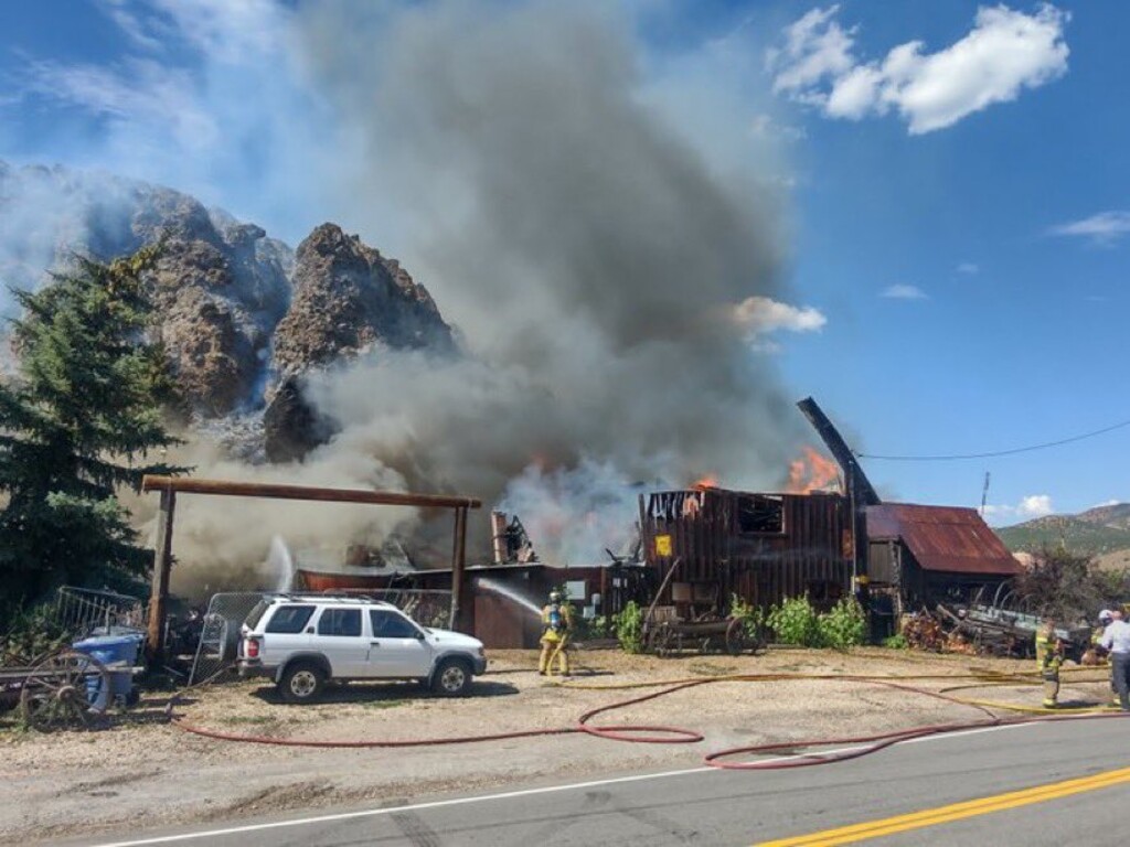 (Utah Wildfire Info) The Wanship Fire, which spread from a building blaze in Summit County on Sunday, July 17, 2022, had burned about 40 acres as of Sunday evening and prompted area evacuations.