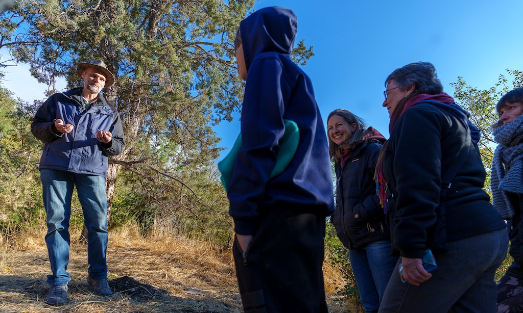 (Leah Hogsten | The Salt Lake Tribune) Mike Wood leads a group plant walk through Memory Grove park, Oct. 21,2022. Wood, who began a journey as a self-taught forager in 2010, is now an expert on edible plants in Utah, including the ones that pop up between cracks in parking lots.