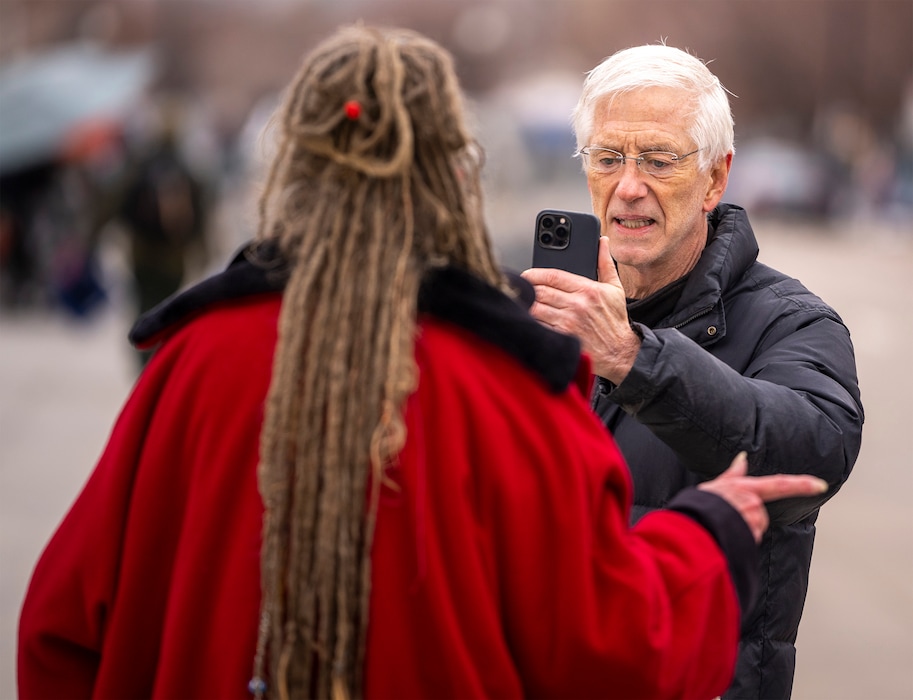 (Rick Egan | The Salt Lake Tribune) Mickie Hunter is interviewed by former Salt Lake City Mayor, Rocky Anderson, on 500 West, on Thursday, Jan. 19, 2023.  