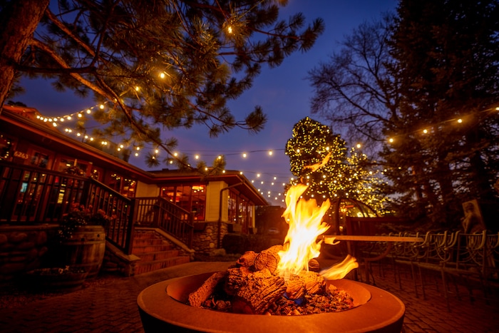 (Trent Nelson | The Salt Lake Tribune) Franck's Restaurant in Holladay on Saturday, Dec. 4, 2021.