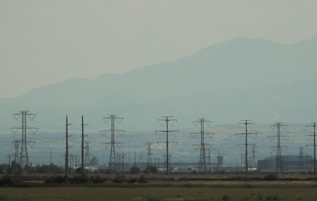 Francisco Kjolseth | The Salt Lake Tribune
Utah is currently experiencing the worst summer air quality in nearly ten years, largely due to a persistent high pressure system that has parked over the Wasatch Front. The summer equivalent of an inversion is not as obvious to spot but the high ozone levels are there none the less as seen near the Salt Lake Valley on Tuesday, Aug. 1, 2017.