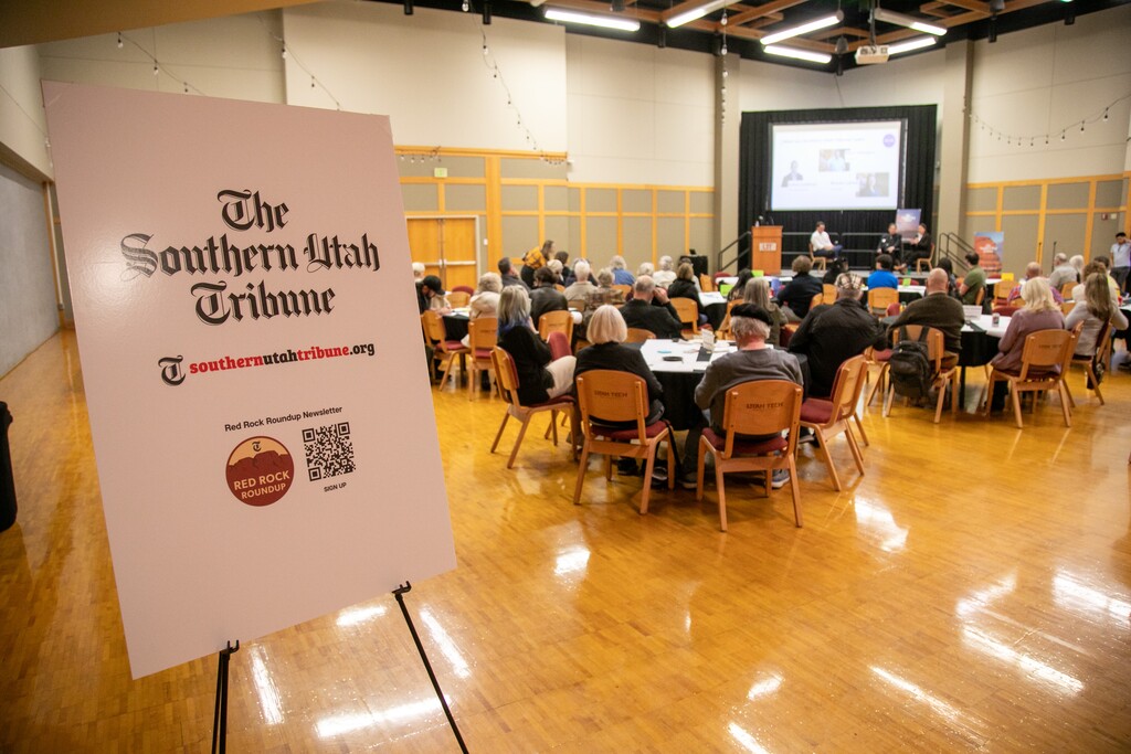 (Jud Burkett | Special to The Southern Utah Tribune) Community members discuss issues surrounding growth in Southern Utah and ask questions of Southern Utah Tribune reporters and editors during a Community Conversation event held on the campus of Utah Tech University Tuesday, Jan. 20, 2026.