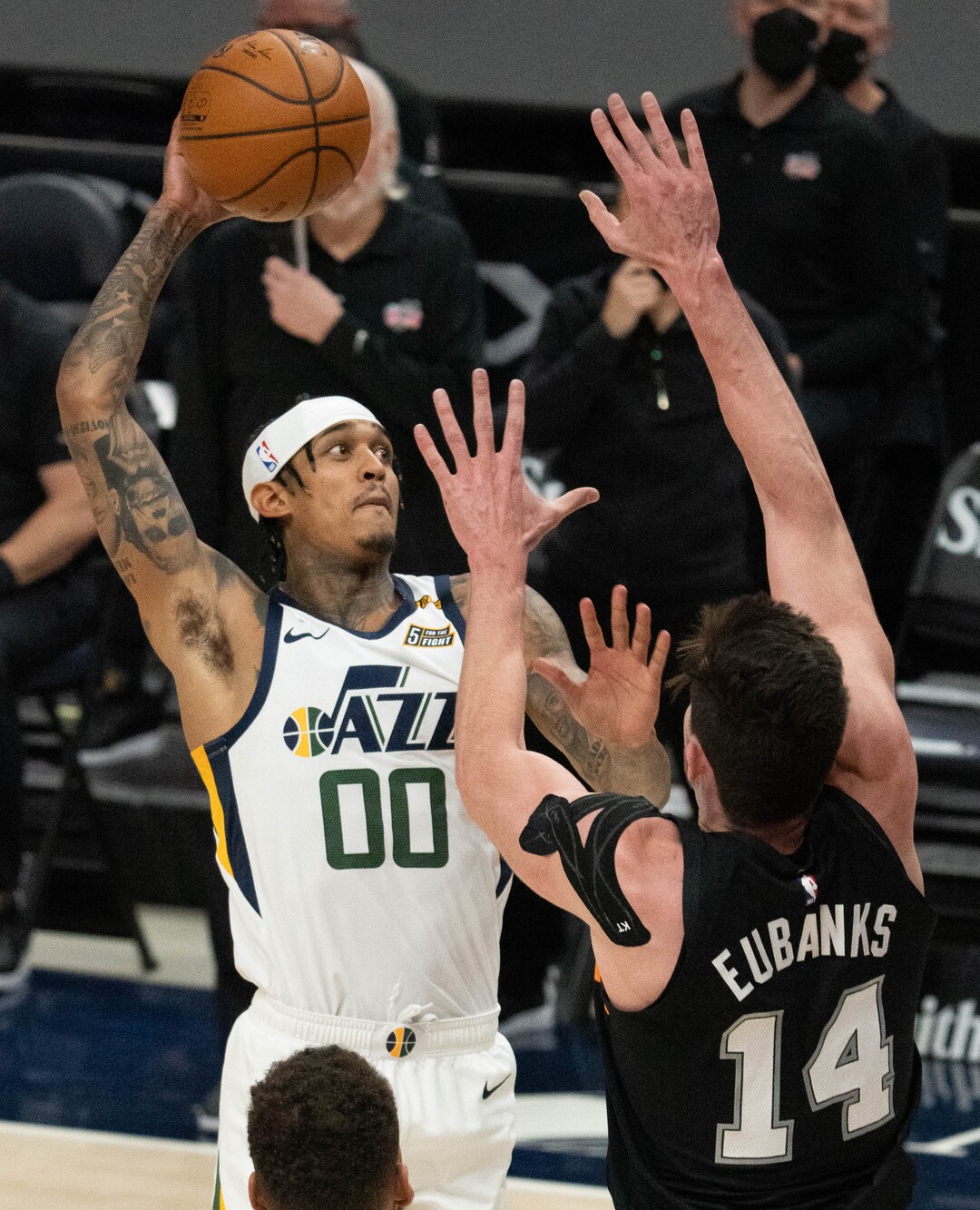 (Francisco Kjolseth | The Salt Lake Tribune) Utah Jazz guard Jordan Clarkson (00) tries for a dunk in NBA action between the Utah Jazz and the San Antonio Spurs at Vivint Smart Home Arena, on Wednesday, May 5, 2021.
