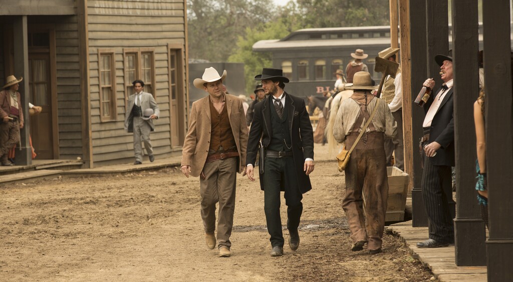 (Photo courtesy of John P. Johnson/HBO) Jimmi Simpson and Ben Barnes — and a bunch of extras — in a Season 1 episode of “Westworld.”