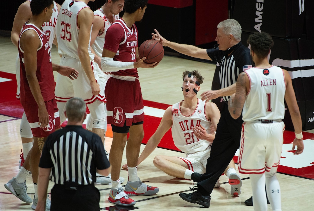 (Francisco Kjolseth  | The Salt Lake Tribune) Utah Utes forward Mikael Jantunen (20) argues a call from the floor as the Utes host the Stanford Cardinals on Thursday, Jan. 14, 2021 at the Jon M. Huntsman Center in Salt Lake City.