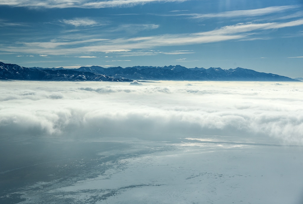 (Francisco Kjolseth | Tribune file photo)  The Salt Lake Valley air quality continues to deteriorate under inversion conditions on Monday, Jan. 14, 2019, obscuring the ground below as pilot Jeff Greenland takes every opportunity to fly above the poor conditions.