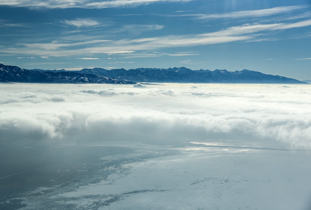 (Francisco Kjolseth  |  The Salt Lake Tribune)  The Salt Lake Valley air quality continues to deteriorate under inversion conditions on Monday, Jan. 14, 2019, obscuring the ground below as pilot Jeff Greenland takes every opportunity to fly above the poor conditions. Over the radio with Salt Lake Approach before landing he can be heard saying "thanks for keeping us all safe during the shutdown," as the longest government shutdown in U.S. history drags on.