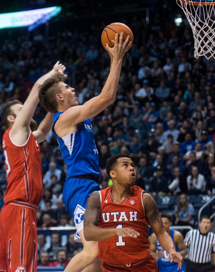 (Rick Egan  |  The Salt Lake Tribune)

Saturday, December 16, 2017.


