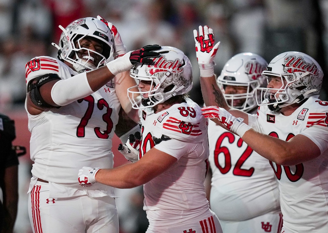 (Bethany Baker  |  The Salt Lake Tribune) Utah Utes react to a touchdown by Utah Utes tight end Noah Bennee (89) during the game between the Utah Utes and the Kansas Jayhawks at Rice-Eccles Stadium in Salt Lake City on Saturday, Oct. 10, 2026.