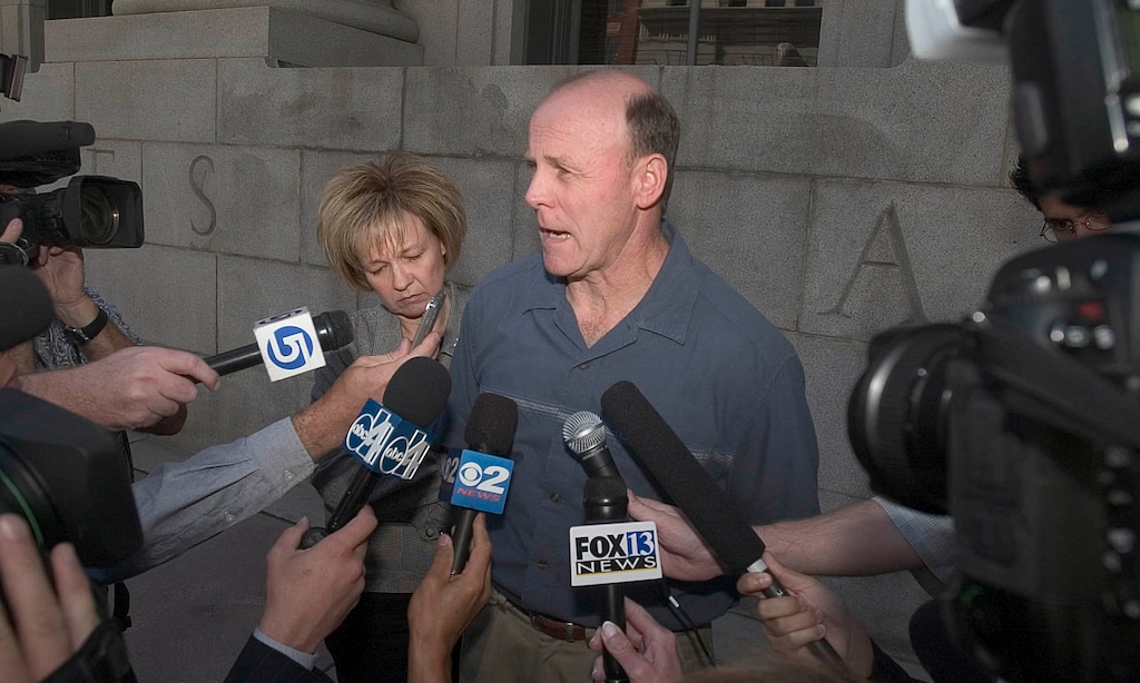 (Paul Fraughton | Tribune file photo) Tamara and Richard Davis, the parents of Kiplyn Davis, talk to the press after a court appearance of Timmy Brent Olsen at the federal courthouse in Salt Lake City, Sept. 26, 2005.