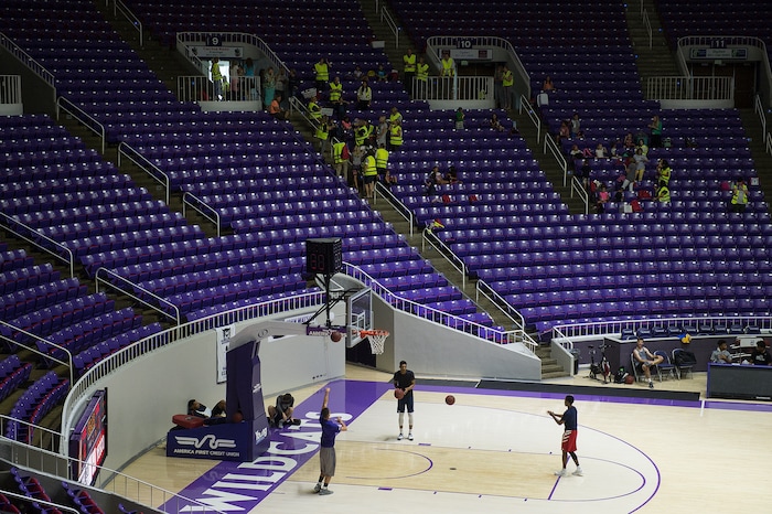 (Leah Hogsten  |  The Salt Lake Tribune) Weber State University basketball players practice in front of students of Uintah Elementary School, who were evacuated to the Dee Events Center on the Weber State University campus in Ogden, Tuesday September 5, 2017.  The Uintah Fire is still burning through the town of Uintah and pockets of South Weber, as well as the unincorporated subdivision of Uintah Highlands.
