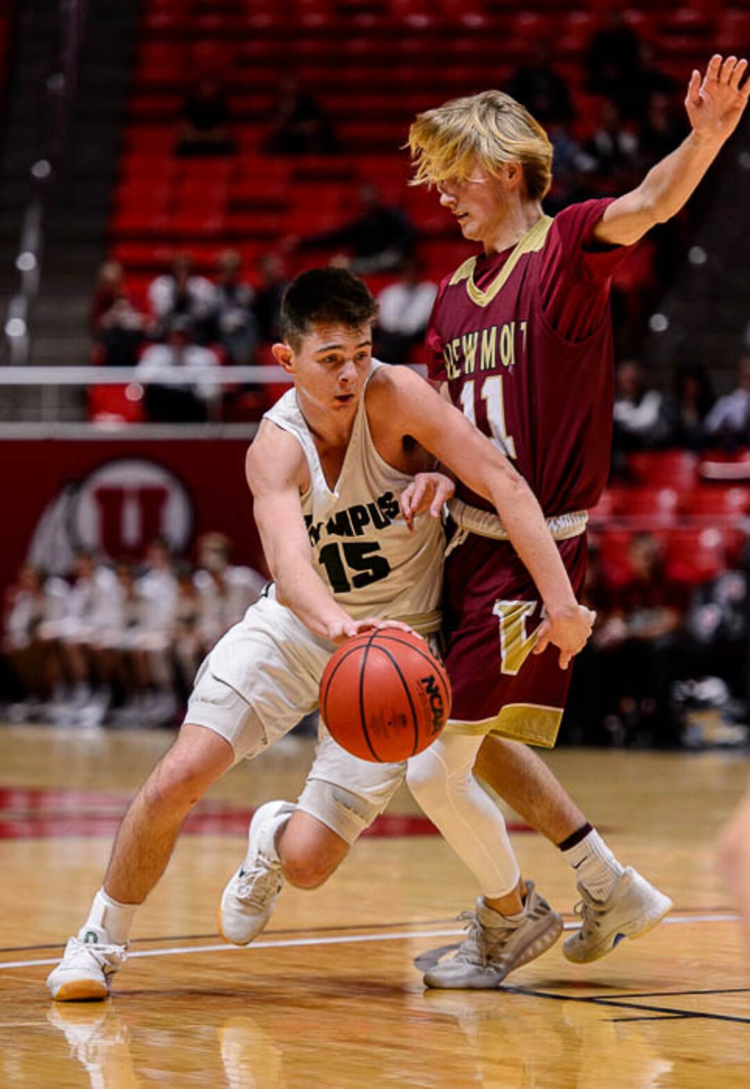 (Trent Nelson | The Salt Lake Tribune)  Viewmont vs. Olympus, 5A State high school basketball tournament at the Huntsman Center in Salt Lake City, Wednesday Feb. 28, 2018. Olympus's Rylan Jones (15) drives on Viewmont's Josh Mordue (11).