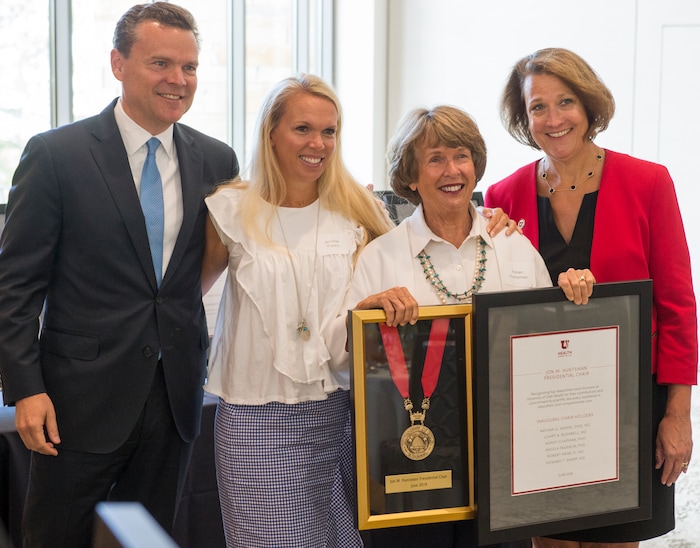 (Rick Egan  |  The Salt Lake Tribune)     Peter Huntsman, Jenifer Parkin, Karen Huntsman and University of Utah and President Ruth V. Watkins pose for a photo as the University of Utah named Karen one of Jon M. Huntsman Presidential Chairs, funded by the Huntsman Family Foundation, during a ceremony at the Alumni House, Tuesday, June 19, 2018.


