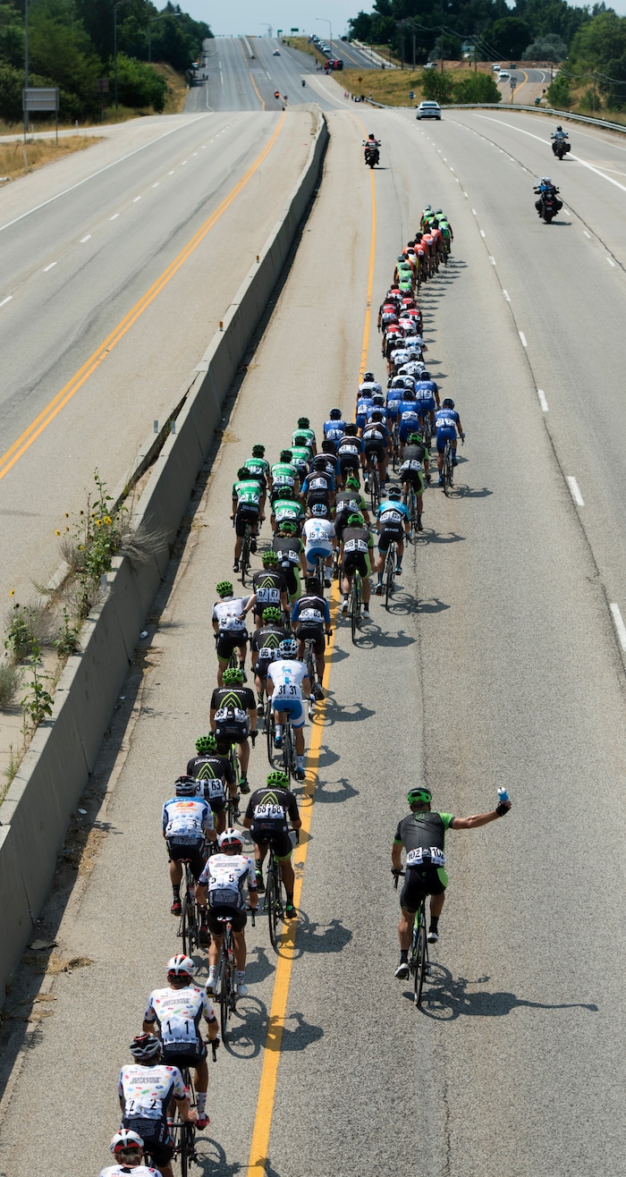 (Rick Egan  |  The Salt Lake Tribune)  The peloton makes towards Bountiful, on Highway 89 in Layton, in the Tour of Utah stage 5, Friday, August 4, 2017.



