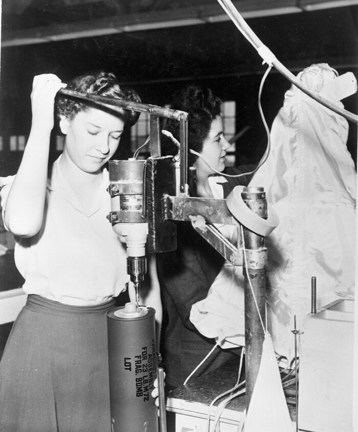 (Photo courtesy of the Utah State Historical Society) Women make parachutes in the mid-1940s in Manti, Utah.