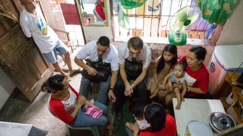(The Church of Jesus Christ of Latter-day Saints) Missionaries share a message with a family living in Philippines. The country will receive five new missions, the second most of any country after the United States, set to gain 14.
