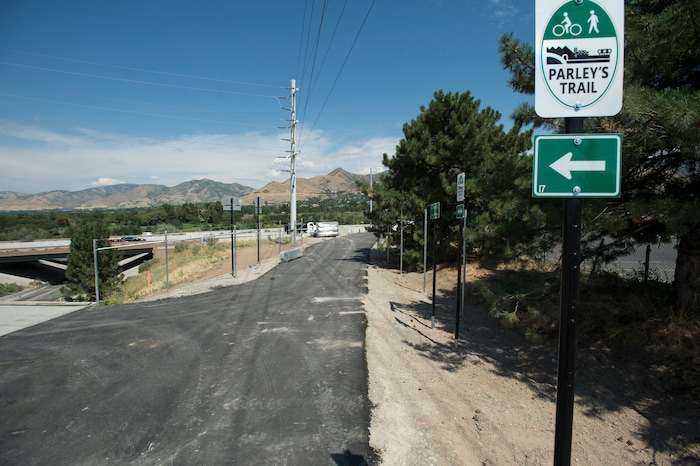 (Rick Egan | The Salt Lake Tribune) Chain-link fence waits to line the sides of a new segment of Parley's Trail in Salt Lake City on Wednesday, Aug. 30, 2017.