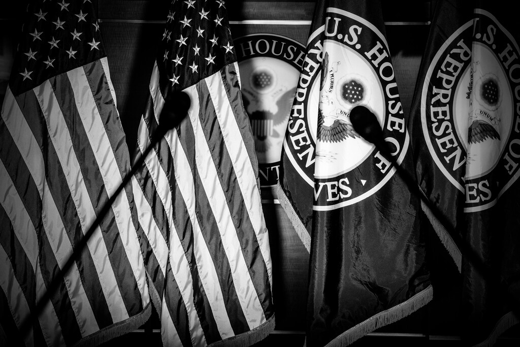 (Mark Peterson | The New York Times)

A darkened podium in the U.S. House of Representatives after an unsuccessful vote to determine the next speaker, in Washington, Jan. 5, 2023.