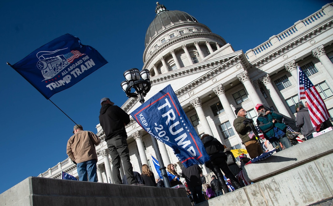 (Francisco Kjolseth  | The Salt Lake Tribune) Trump supporters listen to speeches at the State Capitol in Salt Lake City on Wednesday, Jan. 6, 2021.