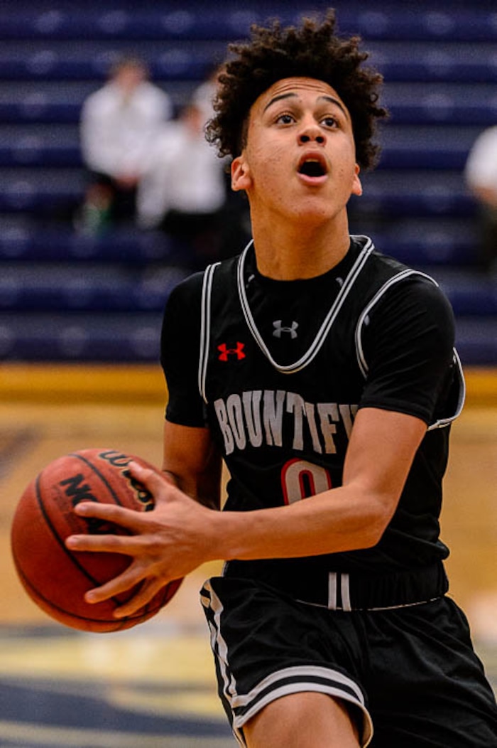 (Trent Nelson | The Salt Lake Tribune)  Bountiful's Isaac Kime (0) drives as Corner Canyon faces Bountiful in the title game of the Corner Canyon Tournament of Champions, high school boys' basketball in Draper, Saturday December 2, 2017.