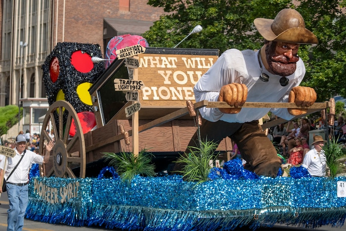 (Rick Egan | The Salt Lake Tribune) A float at the Days of '47 Parade in Salt Lake City on Thursday, July 24, 2025.