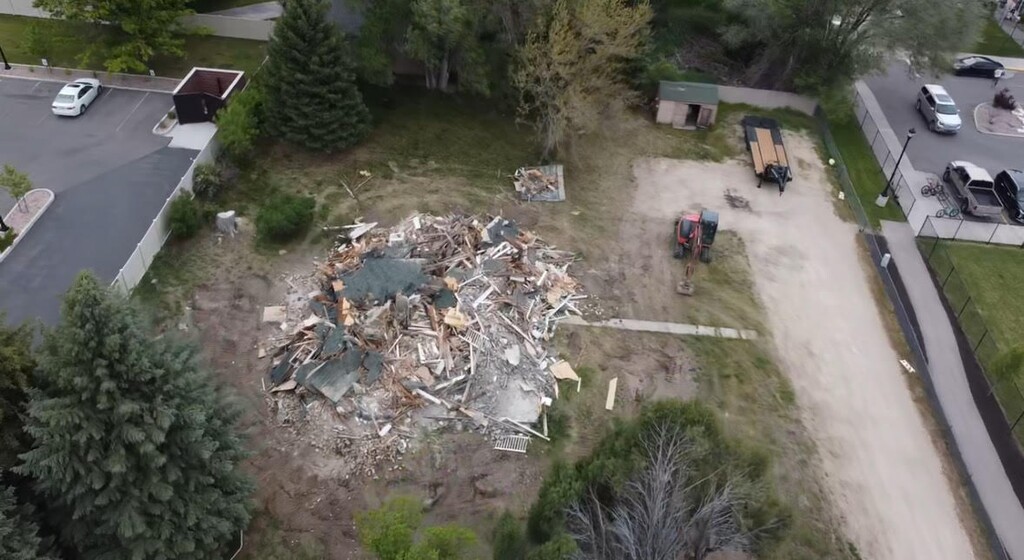(Jennifer Wadsworth) The Thomas and Fanny Carlisle House, an original pioneer dwelling built in 1855 on what is now Main Street in Alpine City, was demolished on May 22, 2024.