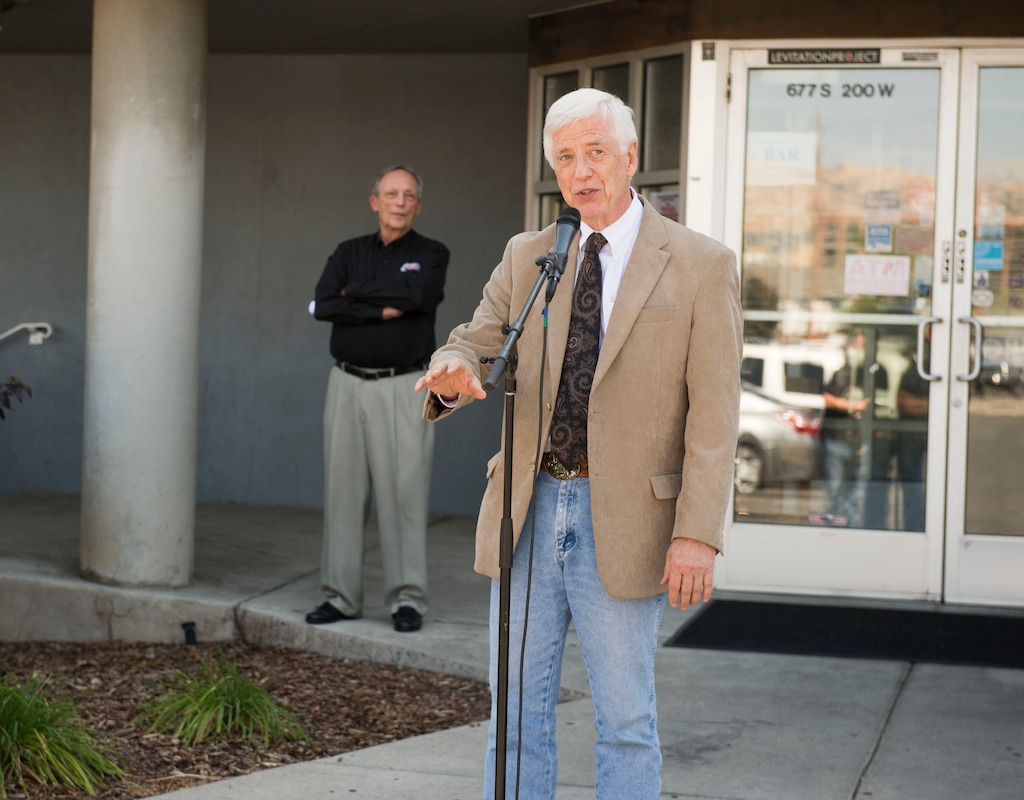 (Rachel Molenda | The Salt Lake Tribune)
Attorney Rocky Anderson praises the recent ruling by a judge against the state's Department of Alcoholic Beverage Control, while Norman Chesler, a member of Brewvies' management team and board, listens. DABC regulators threatened to fine Brewvies up to $25,000 and take away its liquor license in 2016.