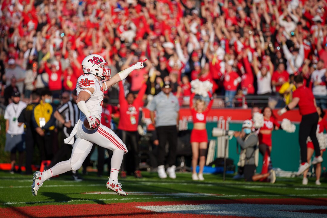 (Trent Nelson  |  The Salt Lake Tribune) Utah Utes wide receiver Britain Covey (18) runs a kick return for a touchdown as the Utah Utes face the Ohio State Buckeyes at the Rose Bowl in Pasadena, Calif., on Saturday, Jan. 1, 2022.