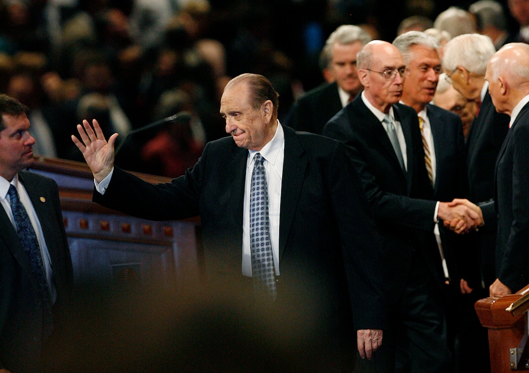 (Scott Sommerdorf  |  The Salt Lake Tribune) President Thomas S. Monson waves goodbye to those attending the afternoon session of the 181st Semiannual LDS General Conference on October 2, 2011.