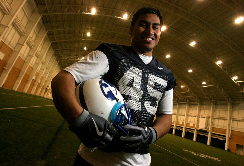 Photo by Leah Hogsten  |  The Salt Lake Tribune
Above, BYU's Harvey Unga.

Provo 12/15/09