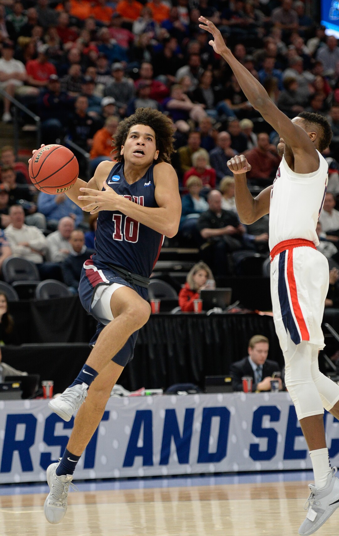 (Francisco Kjolseth  |  The Salt Lake Tribune)  Fairleigh Dickinson Knights guard Brandon Powell (10) keeps his eye on the basket as Gonzaga faces Fairleigh Dickinson in their first round menÕs NCAA March Madness tournament game at Vivint Smart Home Arena in Salt Lake City on Thursday, March 21, 2019.