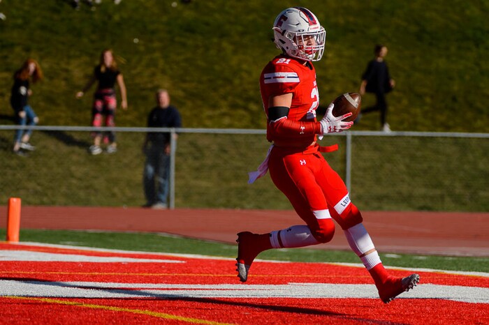 (Trent Nelson | The Salt Lake Tribune)
East's Charlie Vincent (21) runs for a touchdown as East hosts Pleasant Grove in the first round of the 6A high school football playoffs, Friday Oct. 26, 2018.