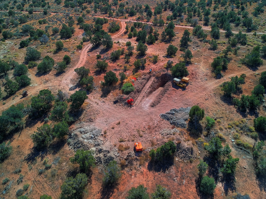 (Southern Utah Wilderness Alliance) The Easy Peasy mine shaft in 2019.